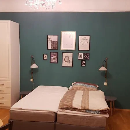 Διαμέρισμα Chickes Studio In Mit Kitchenette *